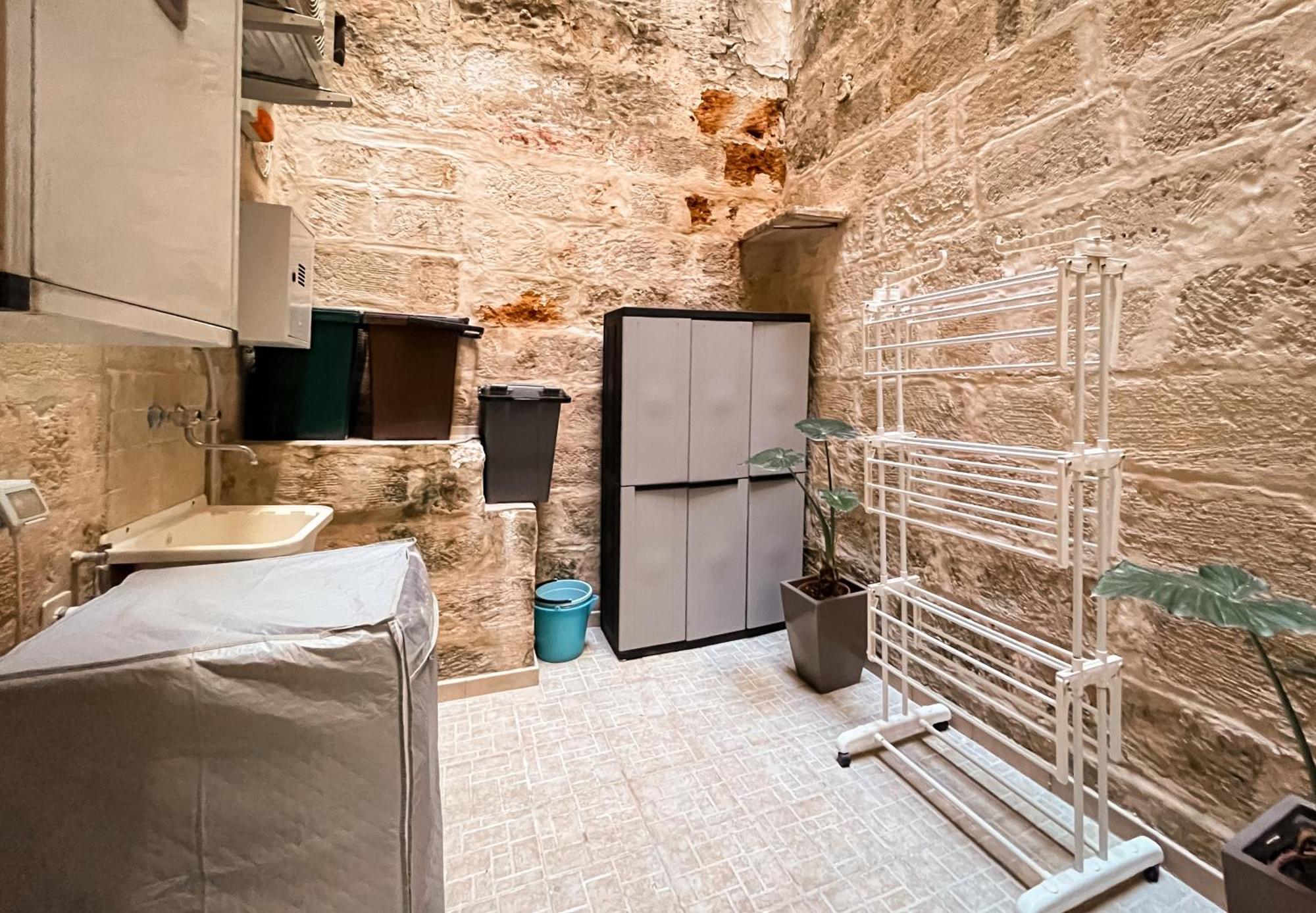La Casa In Tufo Apartment Monopoli Ruang foto